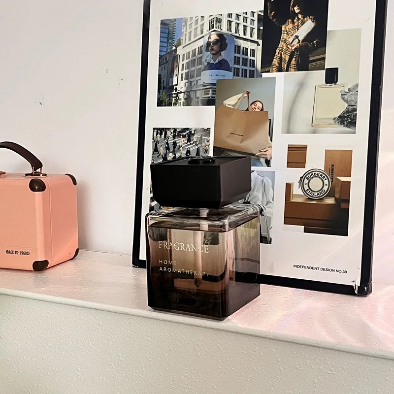Diffuseur de parfum d'intérieu - Home & Bathroom Building Products Pte Ltd Photos avis et prix