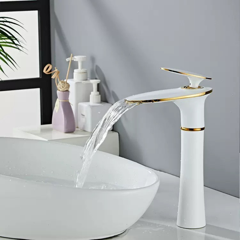 Robinet de lavabo cascade blan - Home Hardware Bathroom Faucets avis et prix